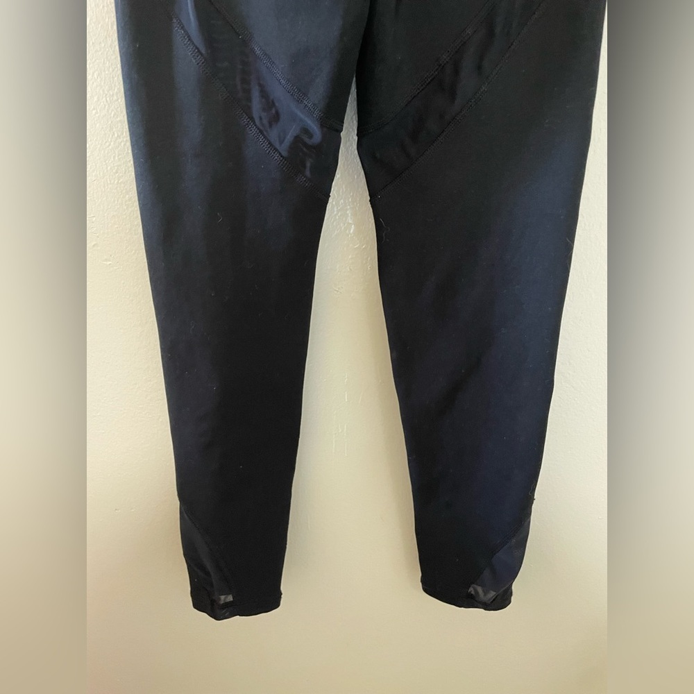 ✨Aerie Chill Play Move High Waisted Mesh Leggings Size S - Picture 11 of 11